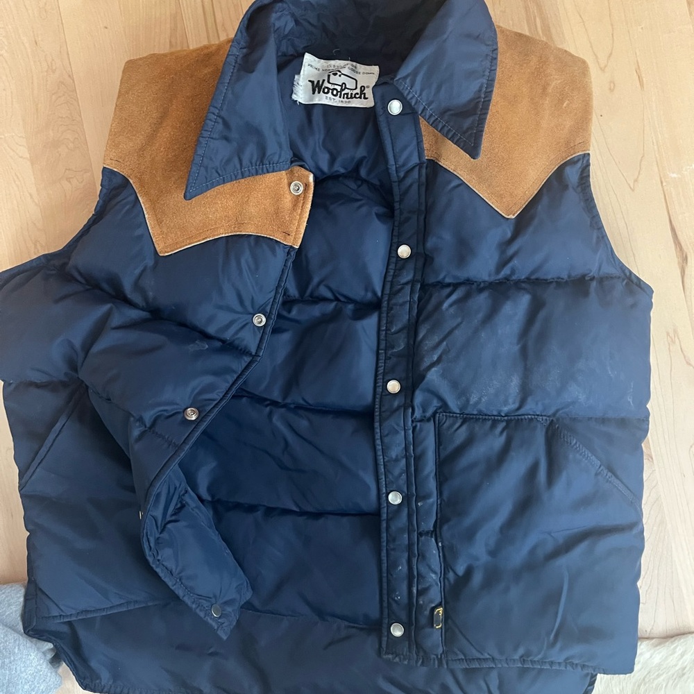 Woolrich Navy and Tan Puffer Vest